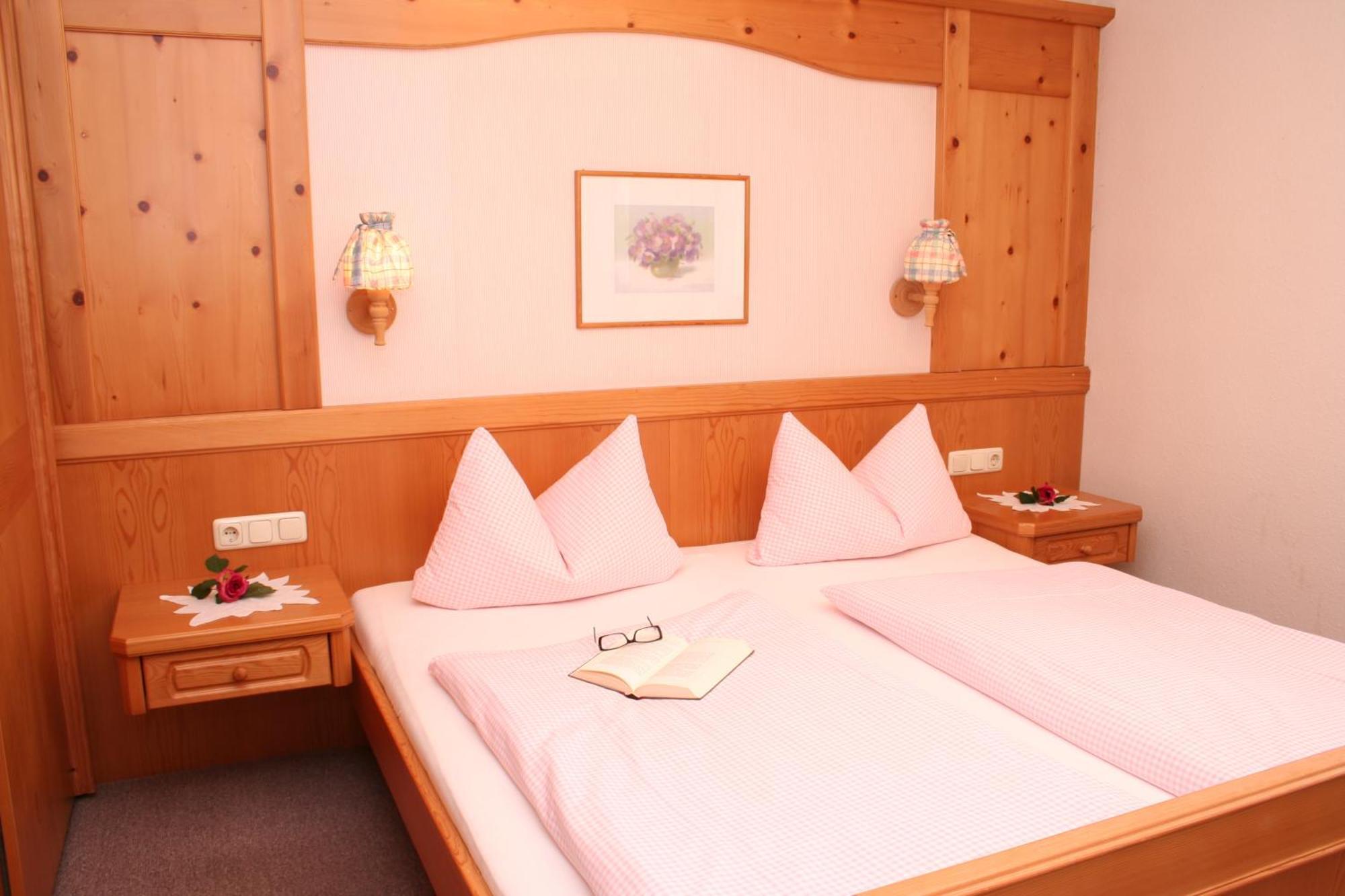 Haus Susanne - Top-Ferienwohnungen - Sommer-Bergbahn Inklusive Obermaiselstein Zewnętrze zdjęcie