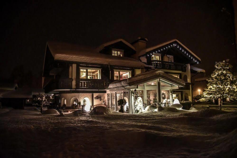 Haus Susanne - Top-Ferienwohnungen - Sommer-Bergbahn Inklusive Obermaiselstein Zewnętrze zdjęcie
