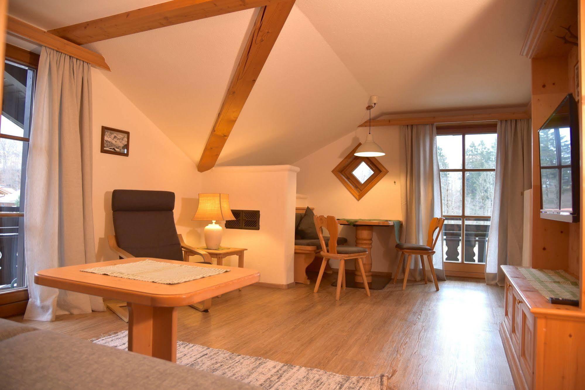 Haus Susanne - Top-Ferienwohnungen - Sommer-Bergbahn Inklusive Obermaiselstein Zewnętrze zdjęcie
